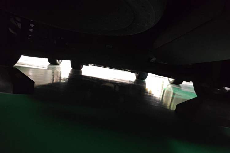 Used BYD Song MAX 2017 1.5T Automatic Smart Connect Elite 7-Seater Chassis Rear