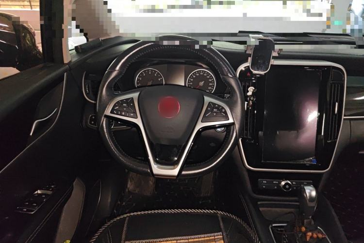Used BYD Song MAX 2017 1.5T Automatic Smart Connect Elite 7-Seater Steering Wheel