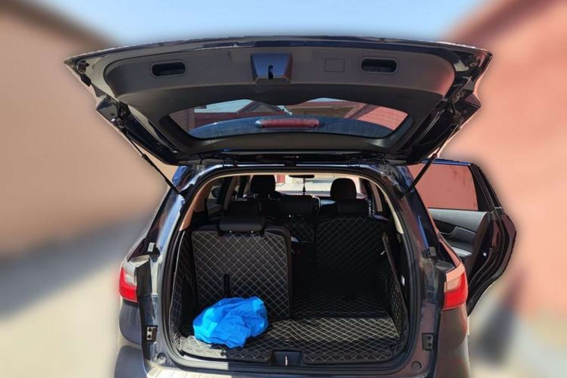 Used BYD Song MAX 2017 1.5T Automatic Smart Connect Luxury 7-Seater Trunk