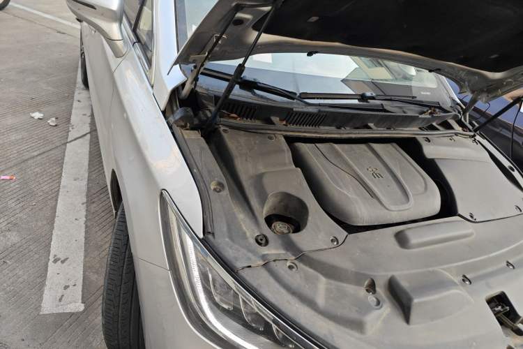 Used BYD Song MAX 2017 1.5T Automatic Smart Connect Elite 7-Seater Engine Bay Right