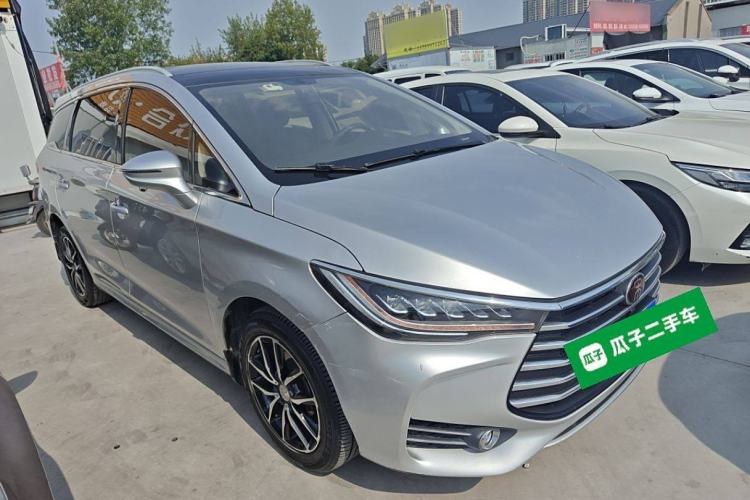 Used BYD Song MAX 2017 1.5T Automatic Smart Connect Elite 7-Seater Exterior 2