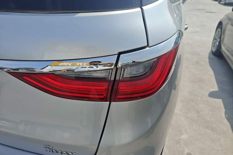 Used BYD Song MAX 2017 1.5T Automatic Smart Connect Elite 7-Seater Exterior 6