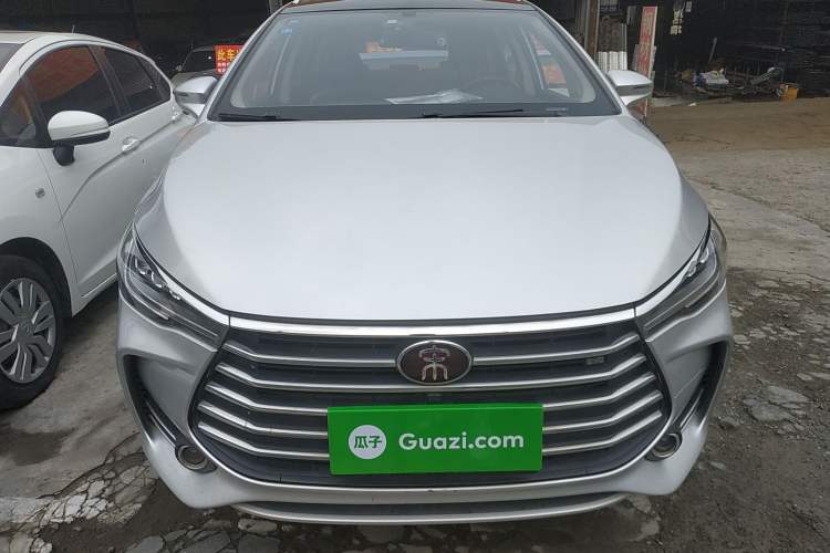 Used BYD Song MAX 2017 1.5T Automatic Smart Connect Elite 7-Seater Front