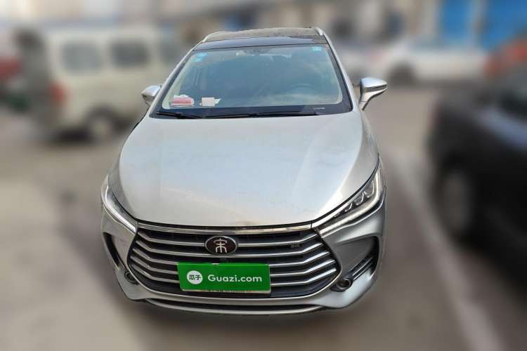 Used BYD Song MAX 2017 1.5T Automatic Smart Connect Elite 7-Seater Front