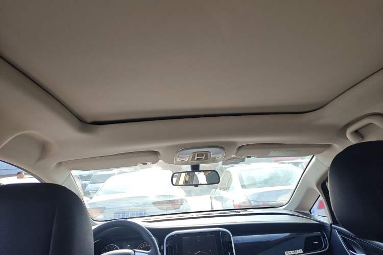 Used BYD Song MAX 2017 1.5T Automatic Smart Connect Elite 7-Seater Headliner