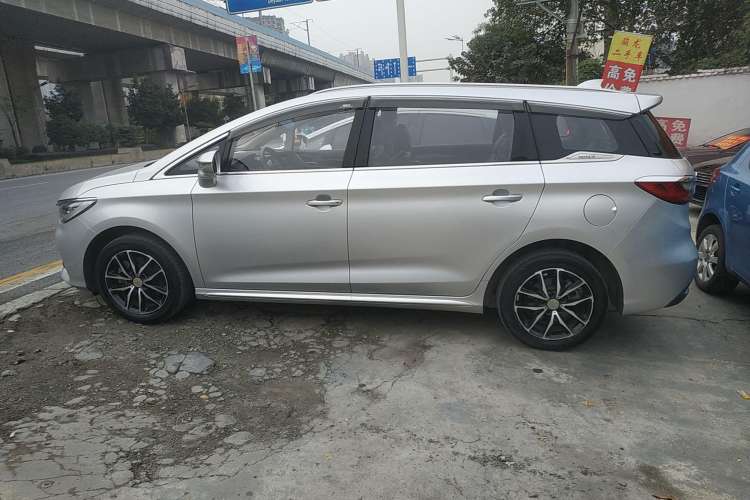 Used BYD Song MAX 2017 1.5T Automatic Smart Connect Elite 7-Seater Left Side