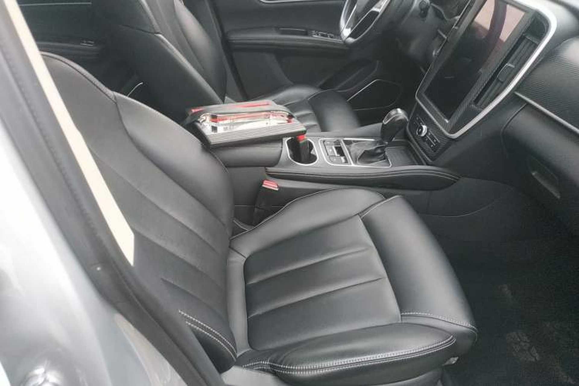 Used BYD Song MAX 2017 1.5T Automatic Smart Connect Elite 7-Seater Right Front Seat