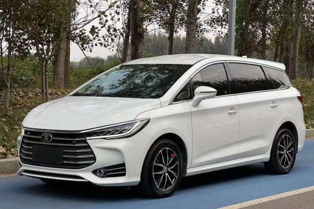 Used BYD Song MAX 2017 1.5T Automatic Smart Connect Luxury 7-Seater