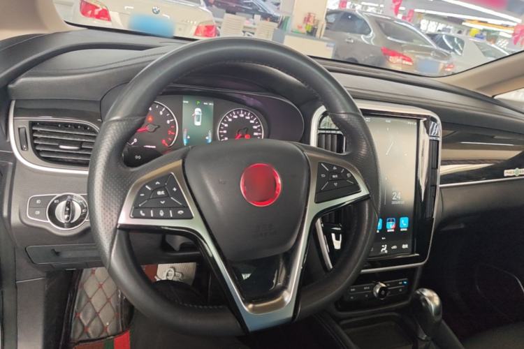 Used BYD Song MAX 2017 1.5T Automatic Smart Connect Elite 7-Seater Center Console