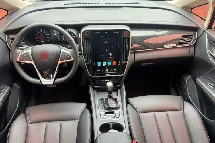 Used BYD Song MAX 2017 1.5T Automatic Smart Connect Elite 7-Seater Center Console