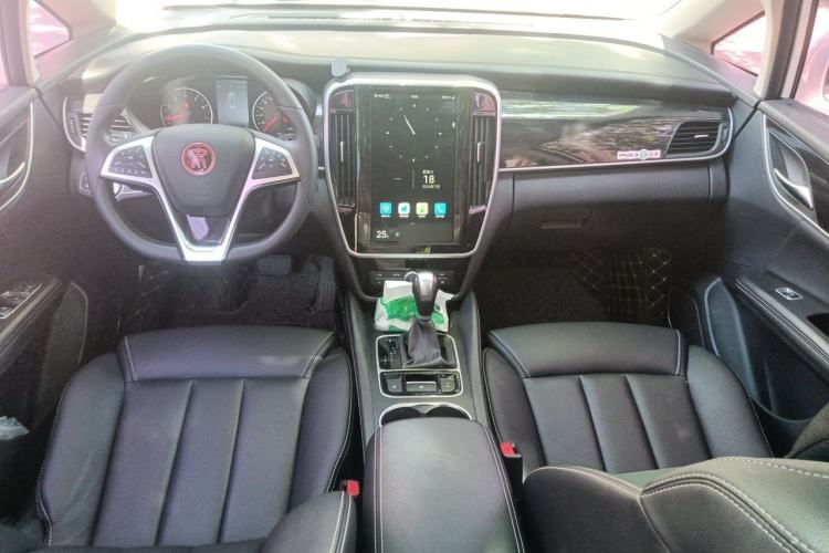 Used BYD Song MAX 2017 1.5T Automatic Smart Connect Elite 7-Seater Center Console