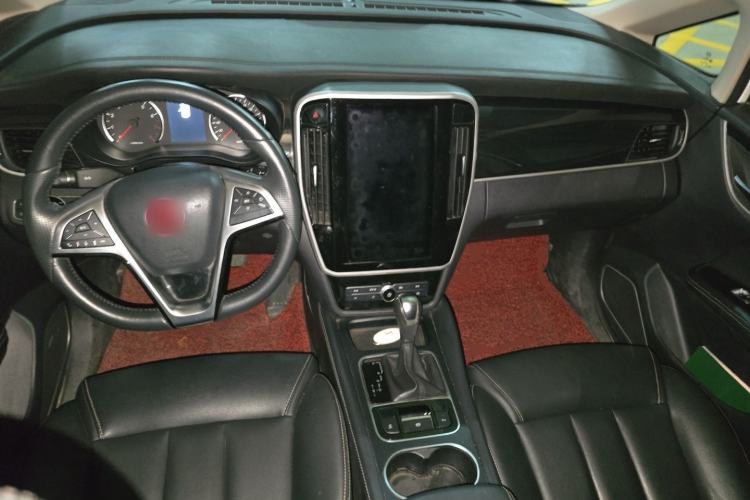 Used BYD Song MAX 2017 1.5T Automatic Smart Connect Luxury 7-Seater Center Console