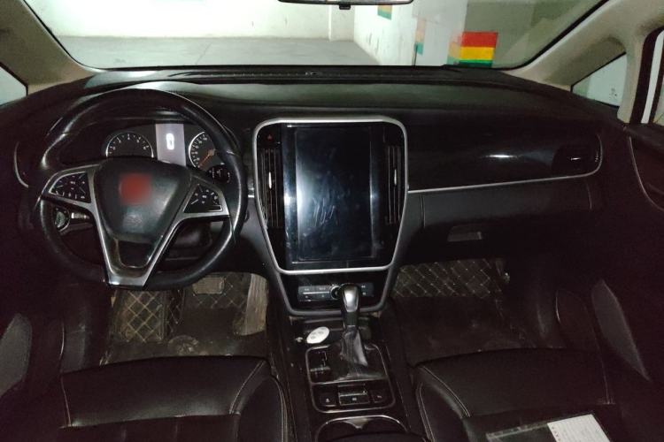 Used BYD Song MAX 2017 1.5T Automatic Smart Connect Elite 7-Seater Center Console