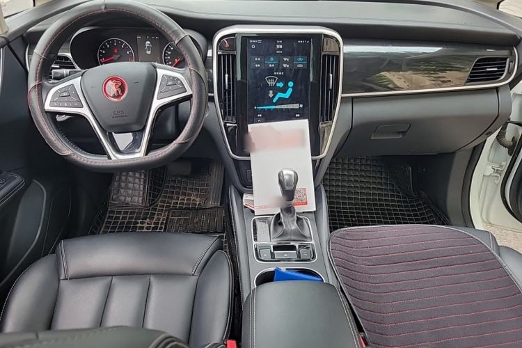 Used BYD Song MAX 2017 1.5T Automatic Smart Connect Elite 7-Seater Center Console