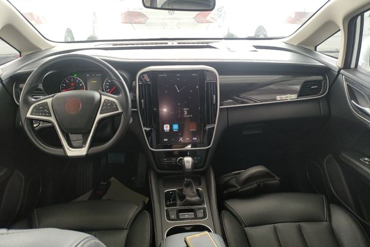 Used BYD Song MAX 2017 1.5T Automatic Smart Connect Elite 7-Seater Center Console