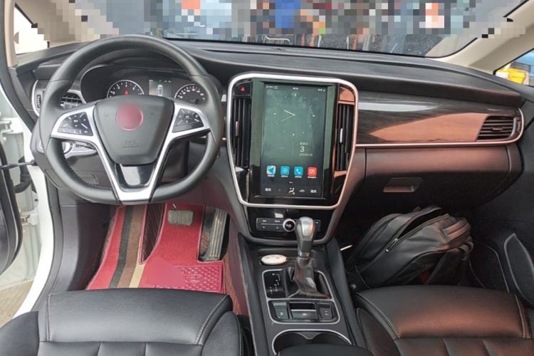 Used BYD Song MAX 2017 1.5T Automatic Smart Connect Elite 7-Seater Center Console