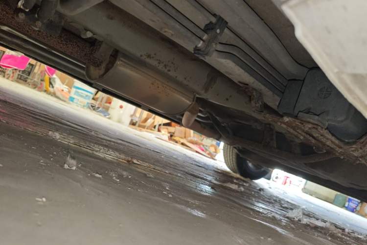 Used BYD Song MAX 2017 1.5T Automatic Smart Connect Elite 7-Seater Chassis Front Left