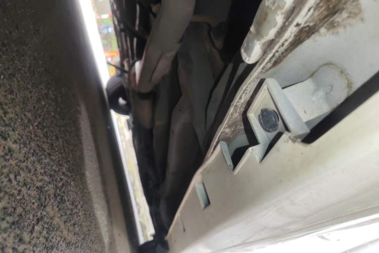 Used BYD Song MAX 2017 1.5T Automatic Smart Connect Prestige 7-Seater Chassis Rear Right