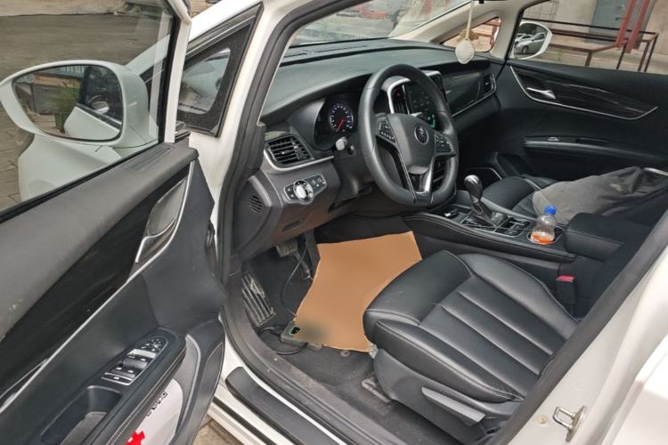 Used BYD Song MAX 2017 1.5T Automatic Smart Connect Luxury 7-Seater Driver Seat