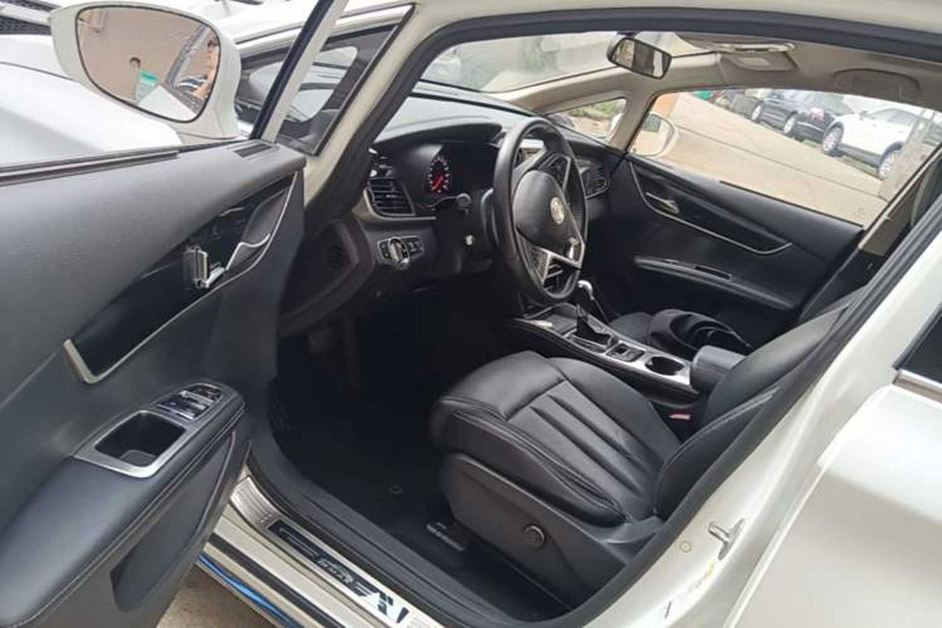 Used BYD Song MAX 2017 1.5T Automatic Smart Connect Prestige 7-Seater Driver Seat