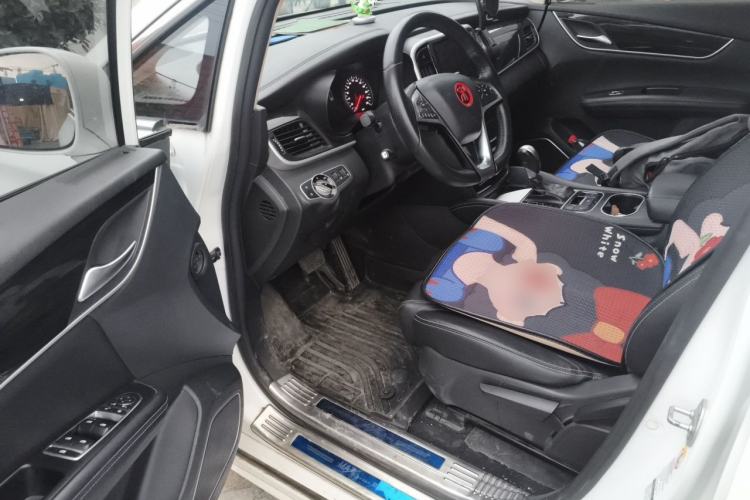 Used BYD Song MAX 2017 1.5T Automatic Smart Connect Elite 7-Seater Driver Seat