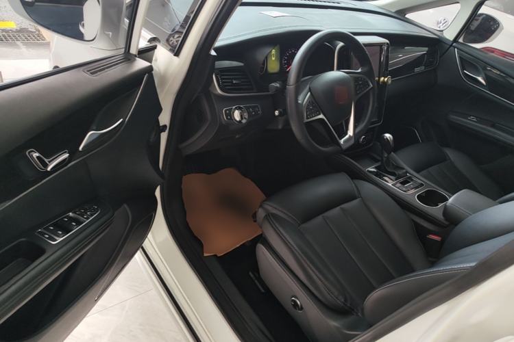 Used BYD Song MAX 2017 1.5T Automatic Smart Connect Prestige 7-Seater Driver Seat