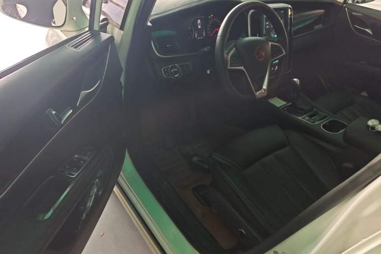 Used BYD Song MAX 2017 1.5T Automatic Smart Connect Prestige 7-Seater Driver Seat