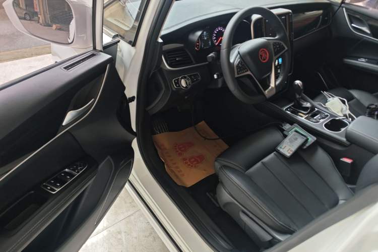 Used BYD Song MAX 2017 1.5T Automatic Smart Connect Elite 7-Seater Driver Seat