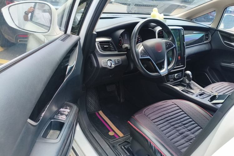 Used BYD Song MAX 2017 1.5T Automatic Smart Connect Luxury 7-Seater Driver Seat