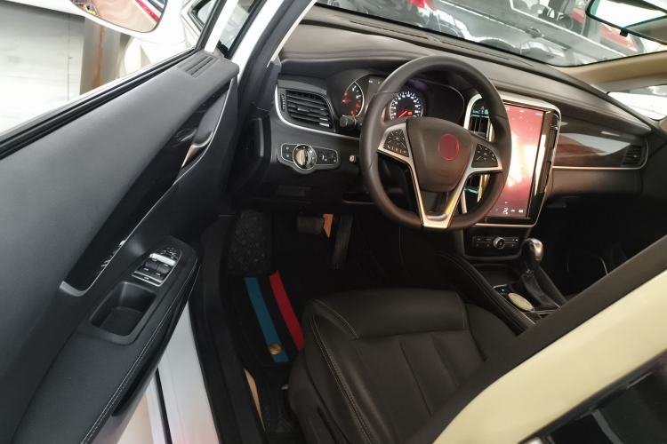Used BYD Song MAX 2017 1.5T Automatic Smart Connect Elite 7-Seater Driver Seat