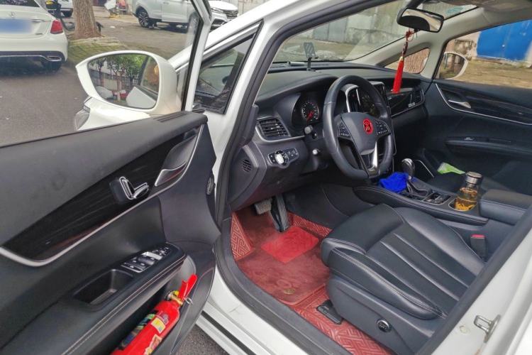 Used BYD Song MAX 2017 1.5T Automatic Smart Connect Prestige 7-Seater Driver Seat