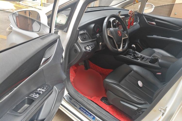 Used BYD Song MAX 2017 1.5T Automatic Smart Connect Elite 7-Seater Driver Seat
