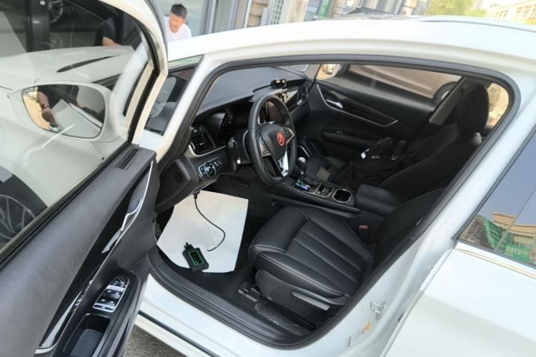 Used BYD Song MAX 2017 1.5T Automatic Smart Connect Elite 7-Seater Driver Seat