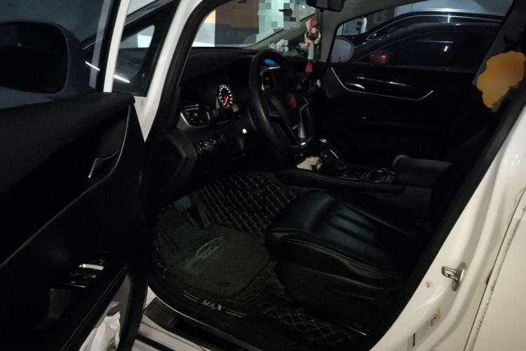 Used BYD Song MAX 2017 1.5T Automatic Smart Connect Elite 7-Seater Driver Seat