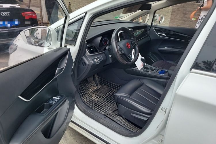 Used BYD Song MAX 2017 1.5T Automatic Smart Connect Elite 7-Seater Driver Seat