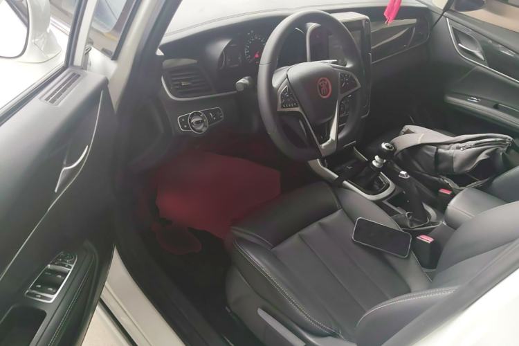 Used BYD Song MAX 2017 1.5T Manual Smart Connect Luxury 7-Seater Driver Seat
