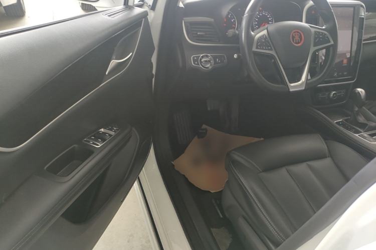 Used BYD Song MAX 2017 1.5T Automatic Smart Connect Elite 7-Seater Driver Seat