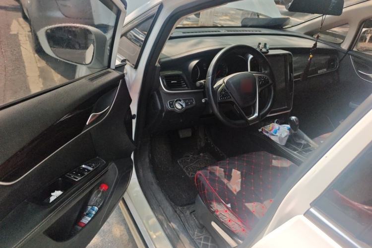 Used BYD Song MAX 2017 1.5T Automatic Smart Connect Elite 7-Seater Driver Seat