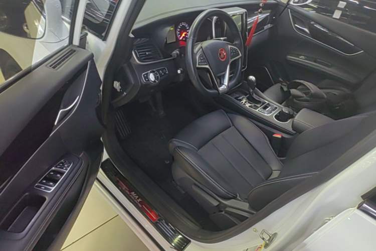 Used BYD Song MAX 2017 1.5T Automatic Smart Connect Elite 7-Seater Driver Seat