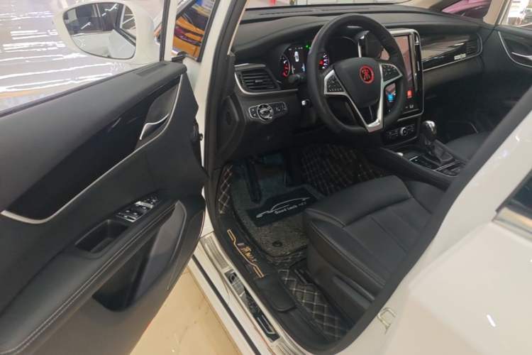 Used BYD Song MAX 2017 1.5T Automatic Smart Connect Elite 7-Seater Driver Seat