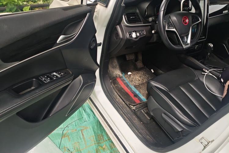 Used BYD Song MAX 2017 1.5T Automatic Smart Connect Elite 7-Seater Driver Seat
