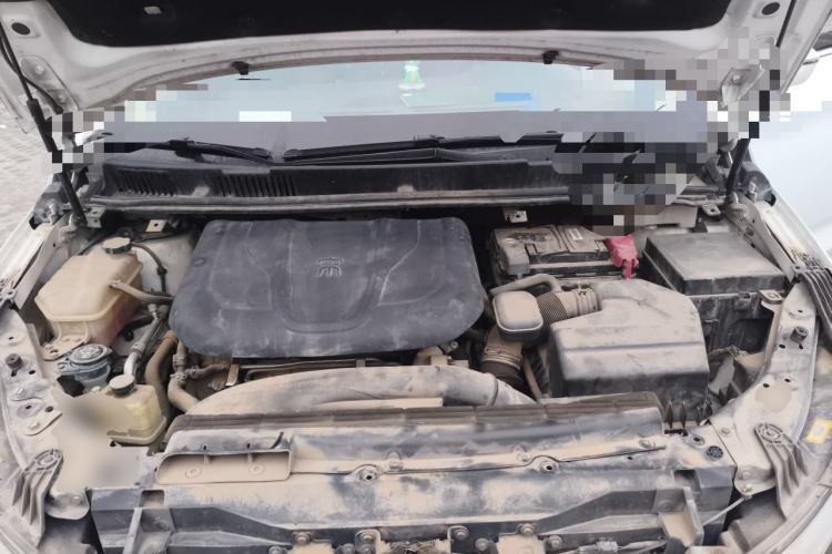 Used BYD Song MAX 2017 1.5T Automatic Smart Connect Elite 7-Seater Engine Bay