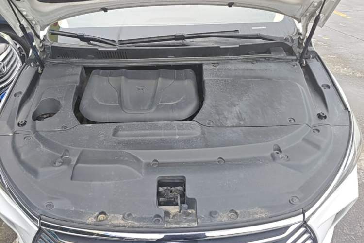 Used BYD Song MAX 2017 1.5T Automatic Smart Connect Elite 7-Seater Engine Bay