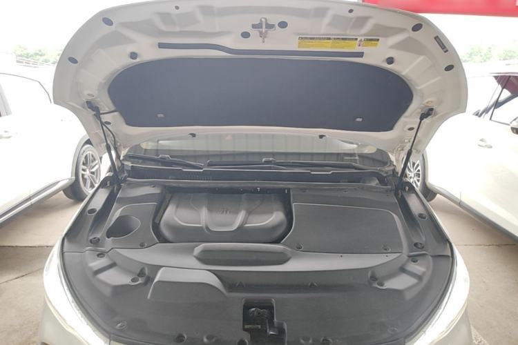 Used BYD Song MAX 2017 1.5T Automatic Smart Connect Elite 7-Seater Engine Bay