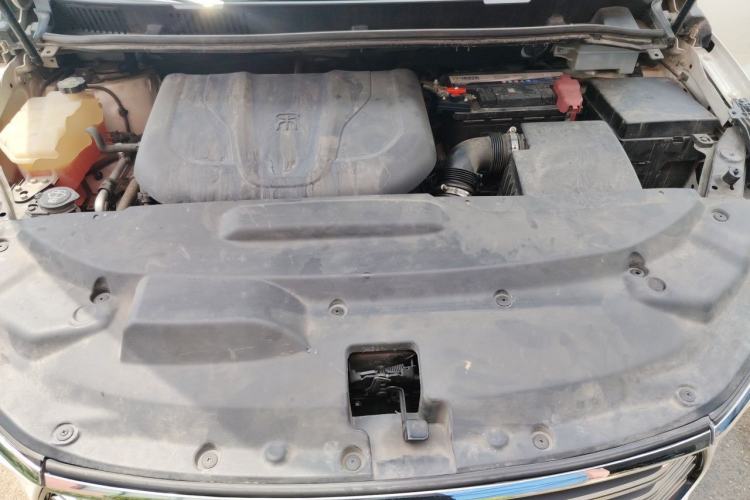 Used BYD Song MAX 2017 1.5T Manual Smart Connect Luxury 7-Seater Engine Bay