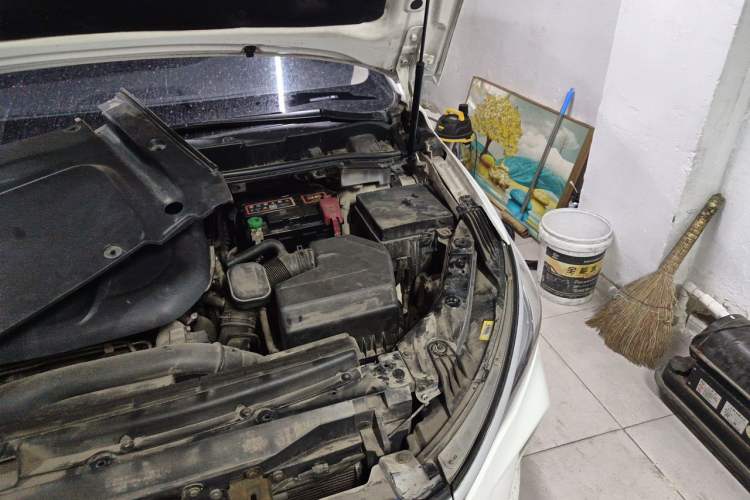 Used BYD Song MAX 2017 1.5T Automatic Smart Connect Elite 7-Seater Engine Bay Left