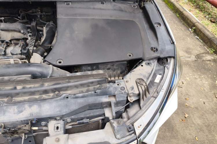 Used BYD Song MAX 2017 1.5T Automatic Smart Connect Elite 7-Seater Engine Bay Left