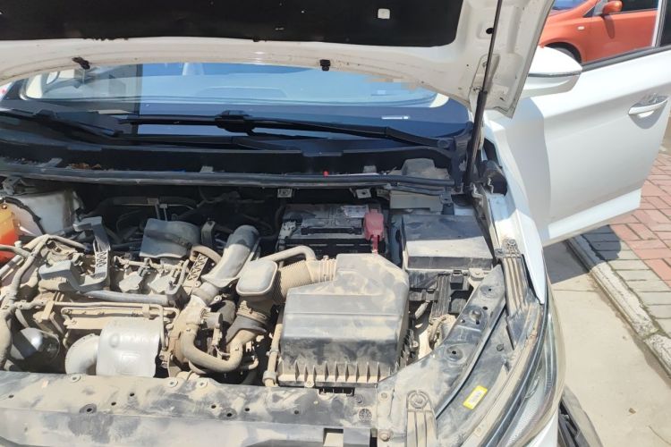 Used BYD Song MAX 2017 1.5T Automatic Smart Connect Elite 7-Seater Engine Bay Left