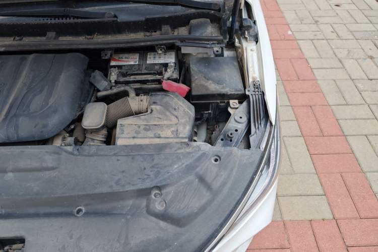 Used BYD Song MAX 2017 1.5T Automatic Smart Connect Elite 7-Seater Engine Bay Left