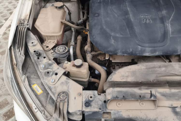 Used BYD Song MAX 2017 1.5T Automatic Smart Connect Elite 7-Seater Engine Bay Right